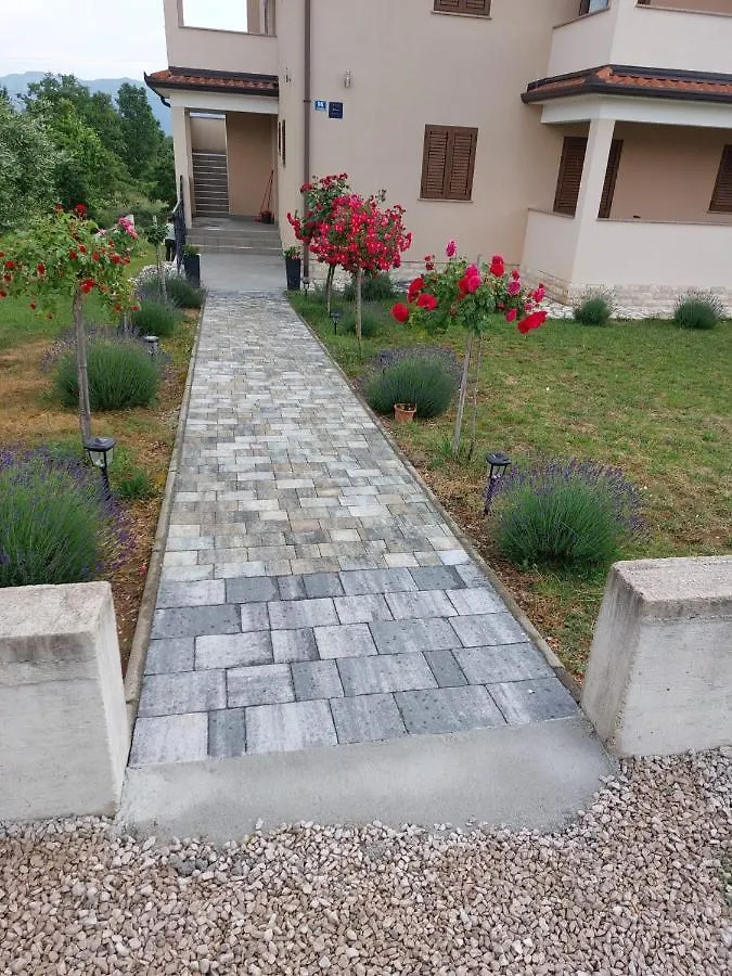 Apartment Damir For 8 Labin-Rabac Santalezi 0*,  Chorvatsko
