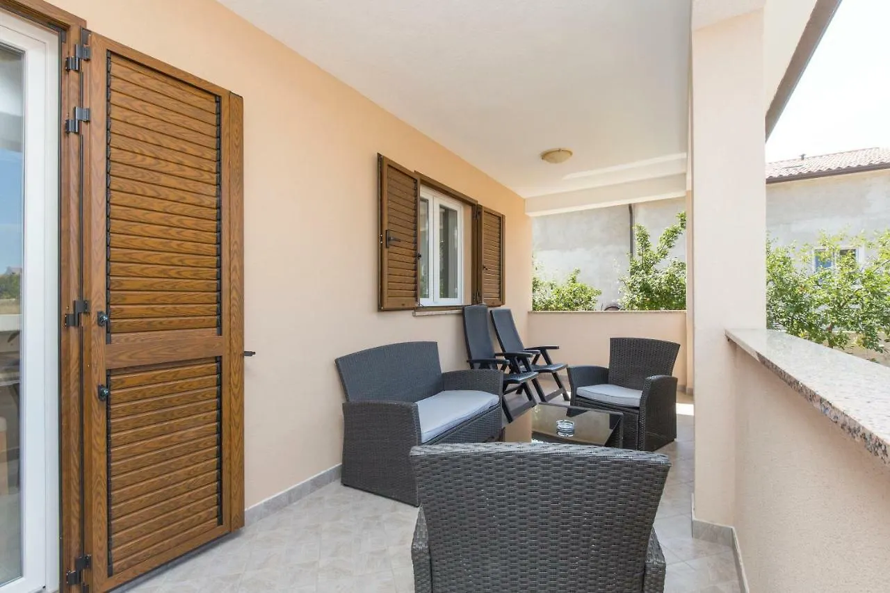 Apartment Damir For 8 Labin-Rabac Santalezi Chorvatsko